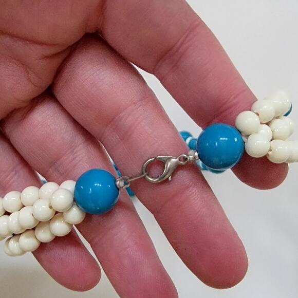 Vintage Blue And White Multi Strand Beaded Necklace With Round And Tube Beads - Picture 4 of 10